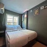 Bbhouse Phra Athit