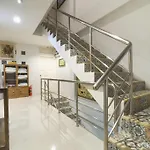 Oyo 818 Suksomboon Residence