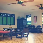 Baan Salin Suites
