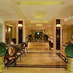 Gulliver\'S Tavern Hotel