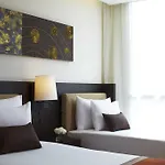 Oaks Bangkok Sathorn