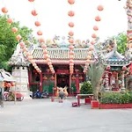Dilokchan Hostel