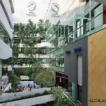 Zen Rooms Zleepmotion Bangkok