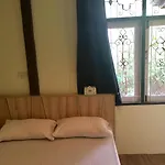 The Baan Nathong