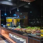 Hotel Vista Express