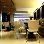 Hotel Vista Express