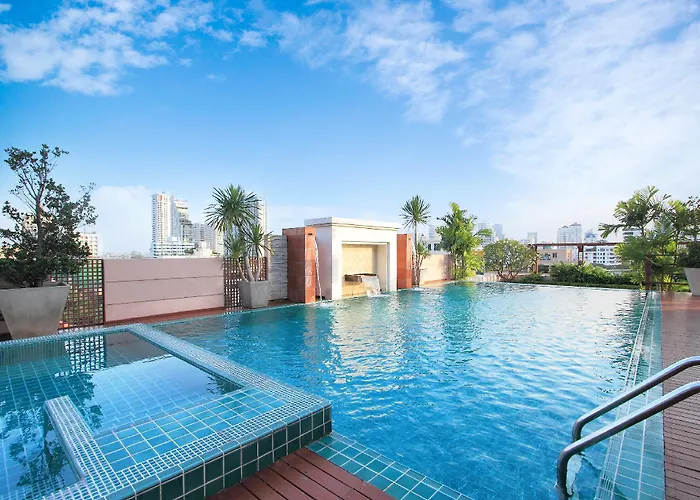 D Varee Montara Thonglor 25