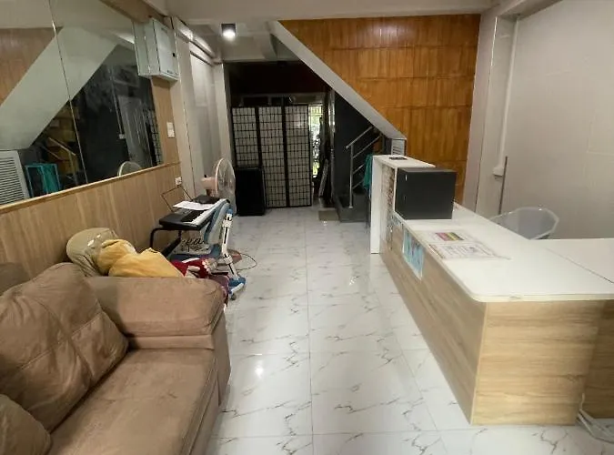 Wannab Hostel