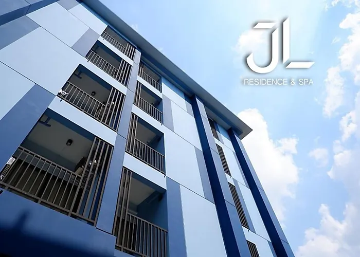 J & L Residence And Spa