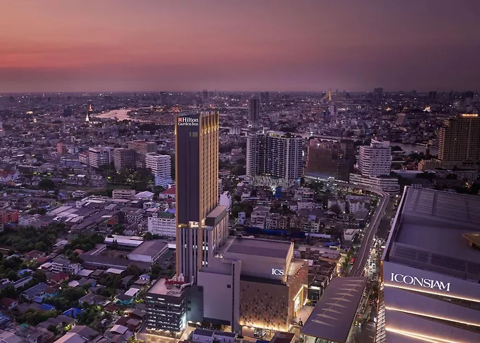 Hilton Garden Inn Bangkok Riverside