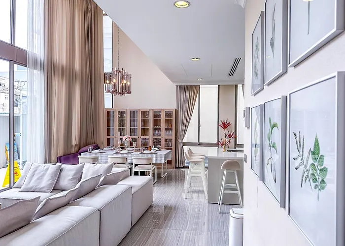 通罗 隐湖四卧豪华别墅 Hidden Lake Pool Villa 4 Bedroom Sukhumvit-Thonglor Bts 5 Mins