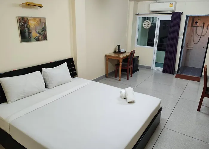Hotel Grand Mandarin Latphrao 130