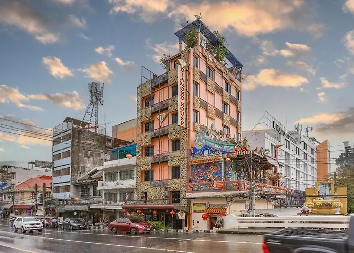 Collection O Diamond House Khaosan