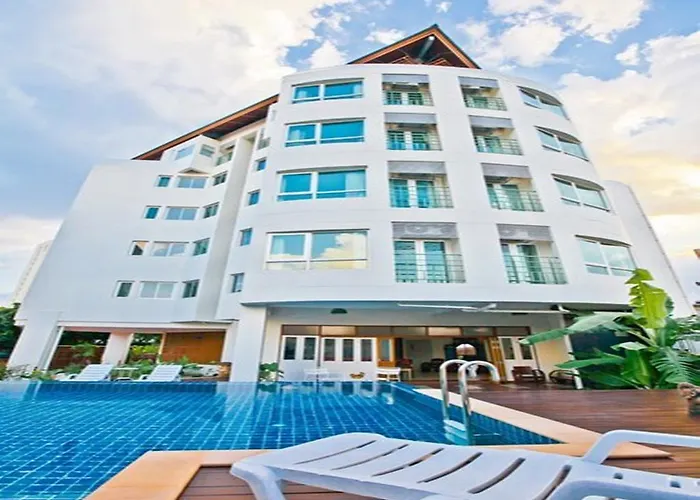 Baan Salin Suites