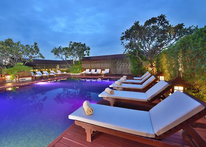 Centre Point Plus Hotel Pratunam