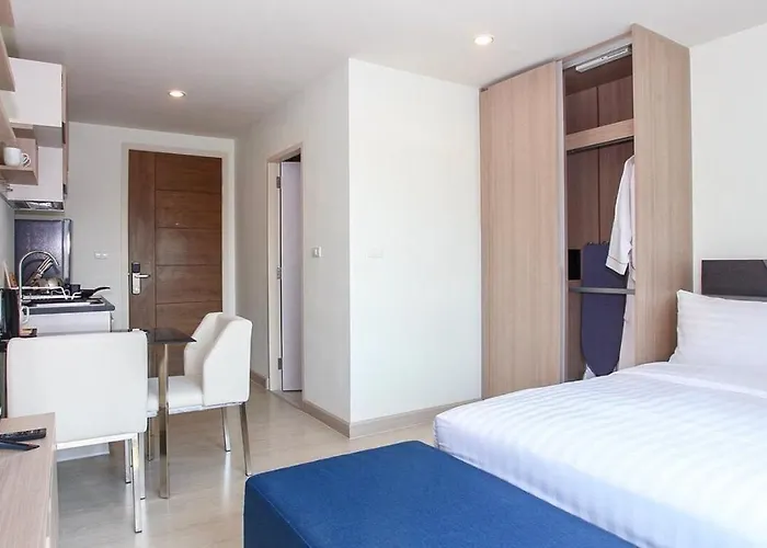 Niche Mono Sukhumvit 50 By Ariva