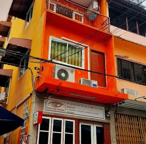 Bangkok Legend Guesthouse