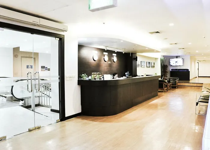 Vplace Silom