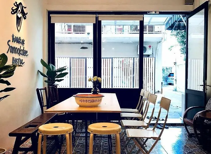 Bangkok Sanookdee Hostel (Adults Only)