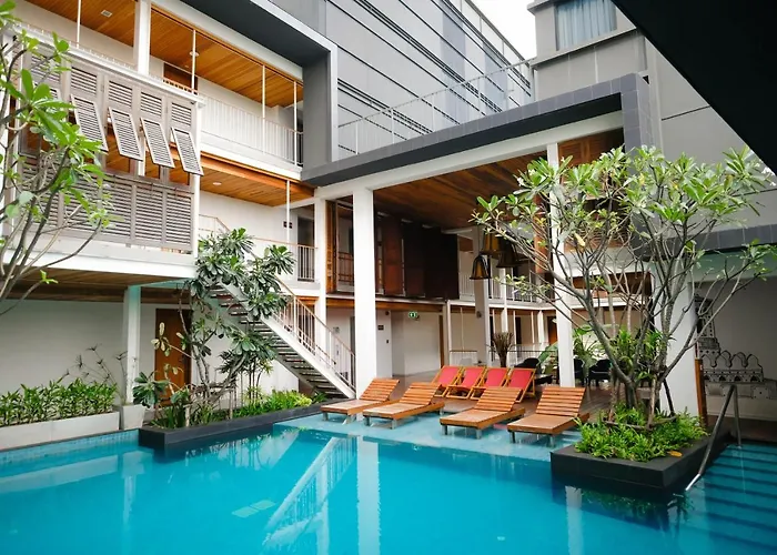 Nanda Heritage Hotel