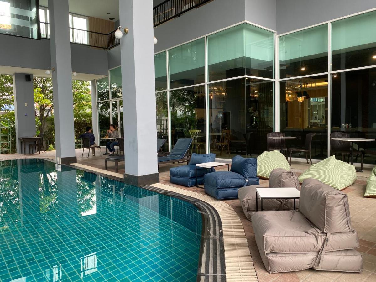 Hotell Kokotel Dheva Thonglor