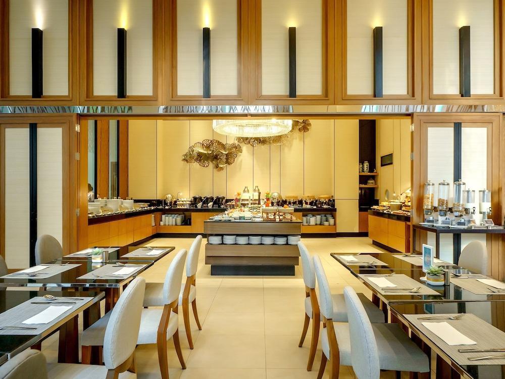 Grande Centre Point Ploenchit - Sha