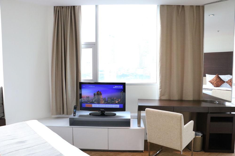 Oaks Sathorn Aparthotel