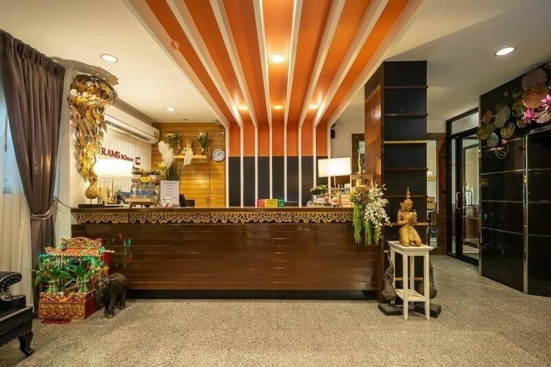 Kapselhotel Sudyod