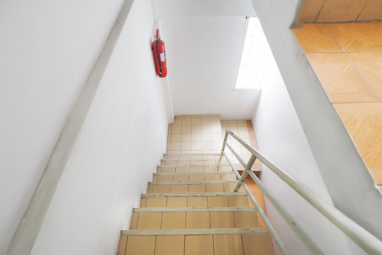 Hotel Oyo 550 Happyland 2*