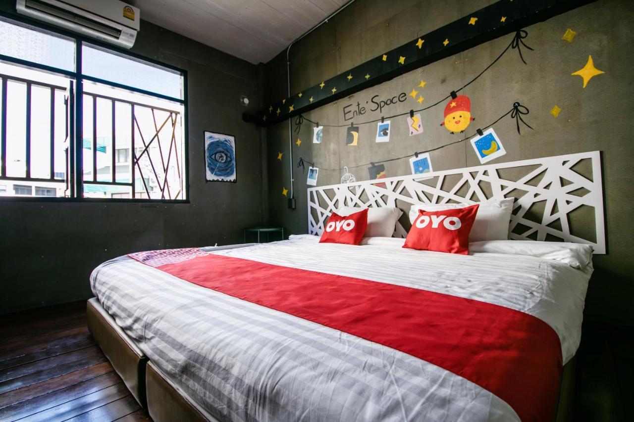 Vaccinated Staff - Oyo 505 Ente Space Hostal *