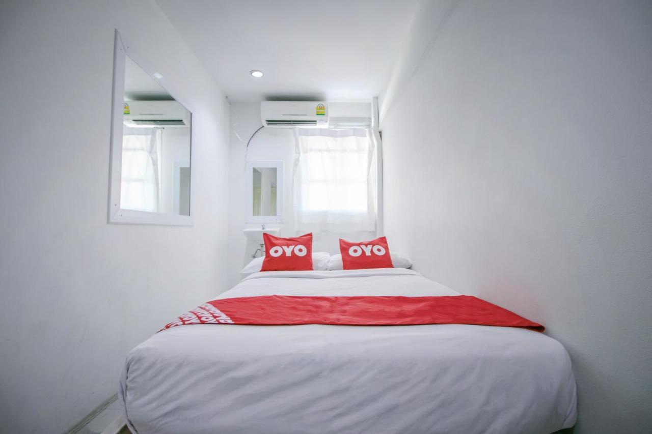 Hotell Oyo 568 Art Hua Lamphong