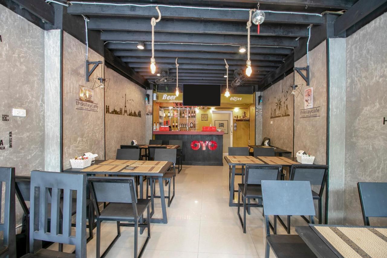 Oyo 1158 Thestaycafe 2*