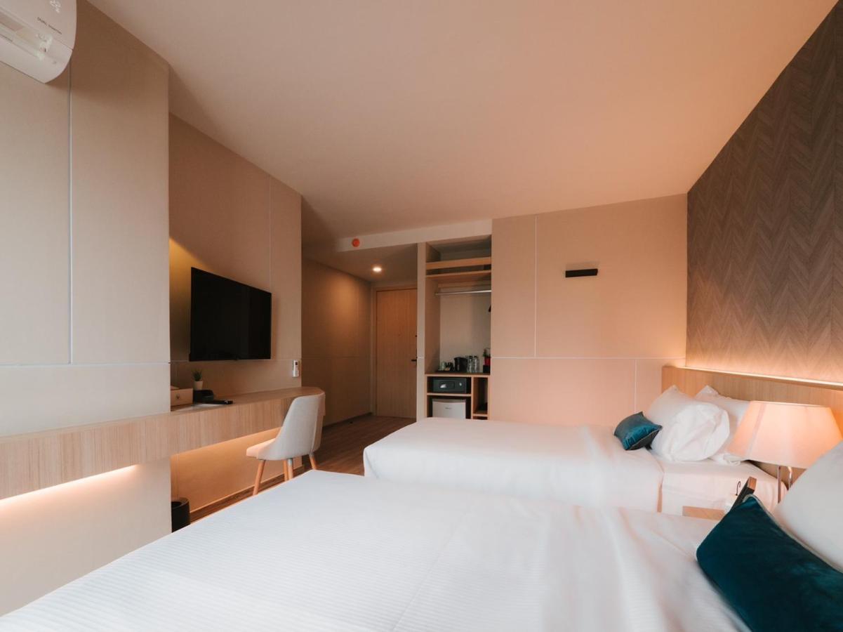 56 Hotel 4*