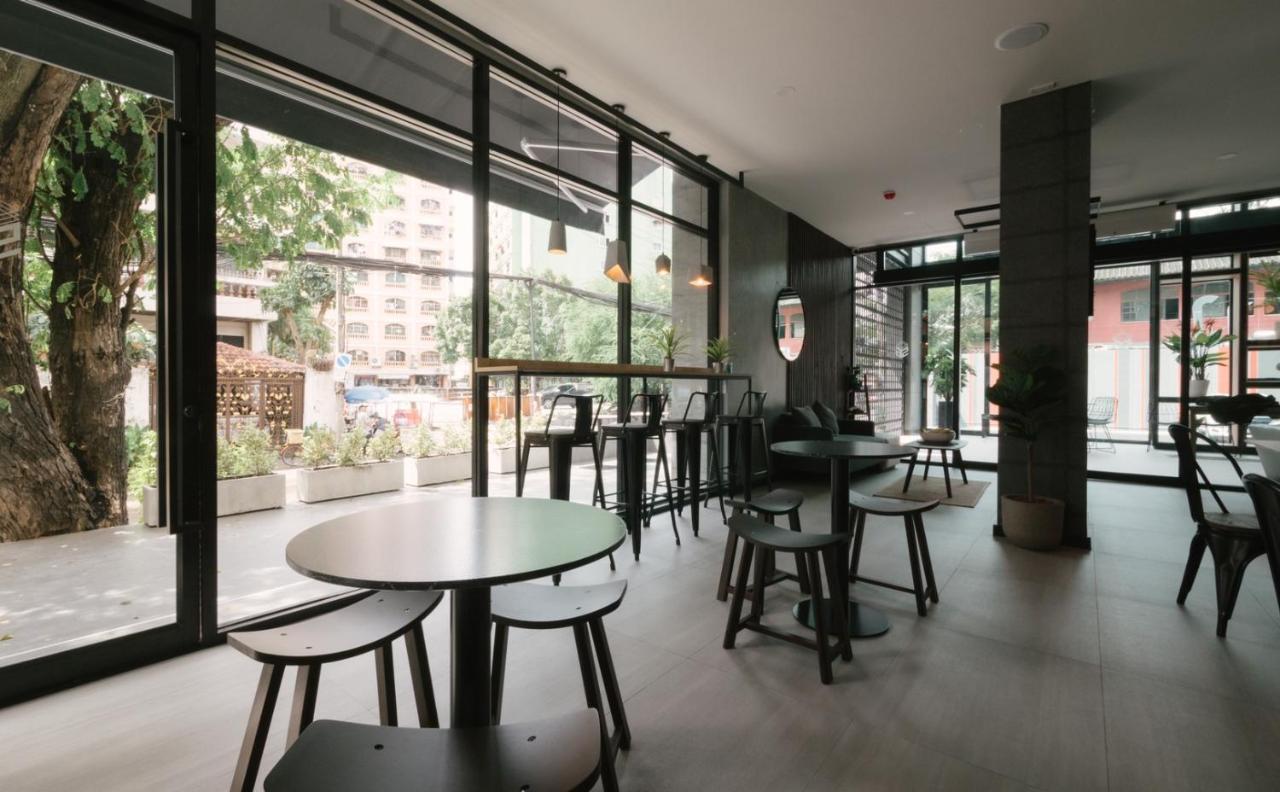 Hotel 56