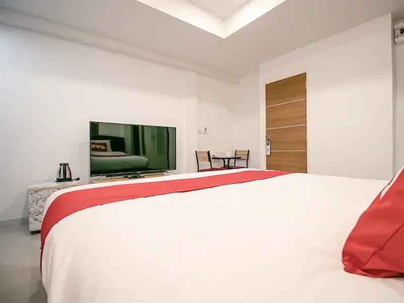 Hotell Oyo 568 Art Hua Lamphong 2*
