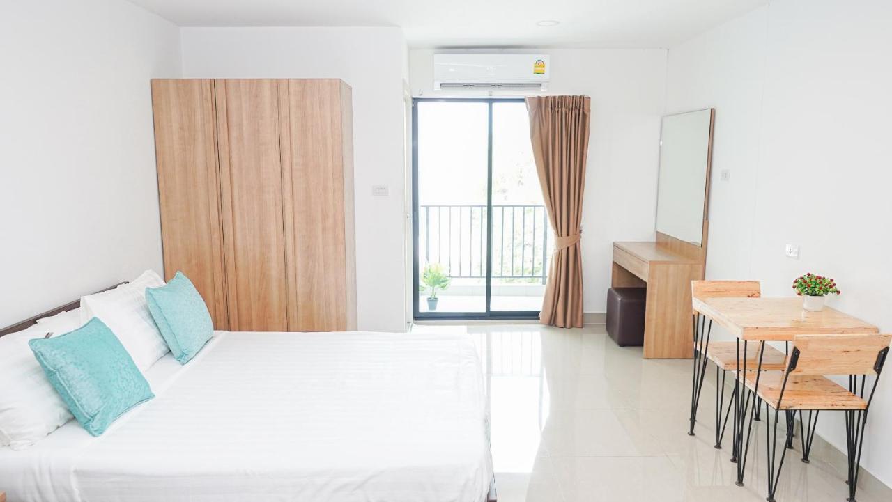 Pearl Place Serviced Huamak Pangsapuri