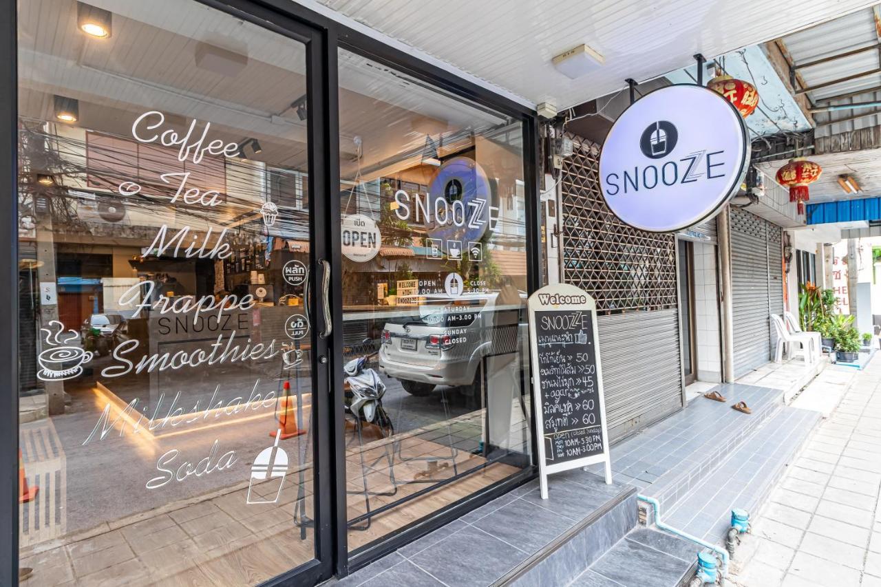 Hostal Snoozzze ใกล้รถไฟฟ้า ย่านบางรัก (adults Only) Bangkok