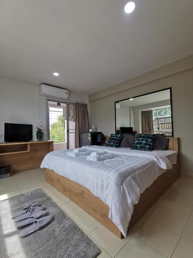W Residents Apartemen Bangkok