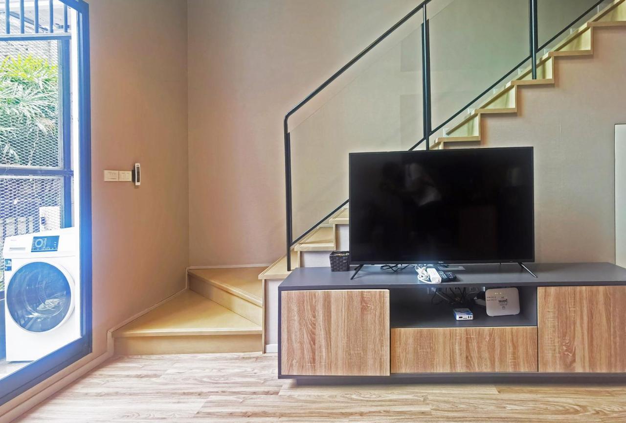 Blossom Sathorn Hospitality （曼谷高端酒店公寓） Apartamento Bangkok