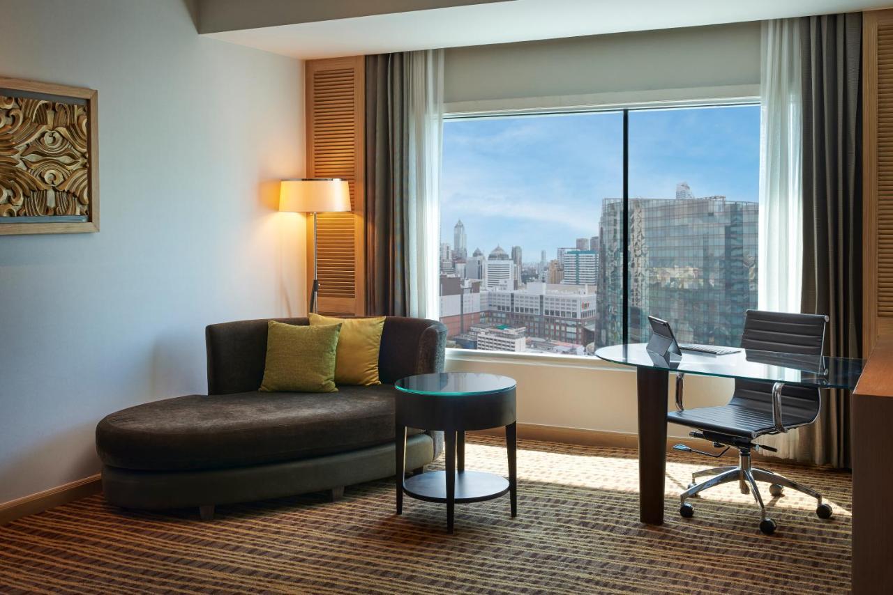 Amari Khách sạn 5*