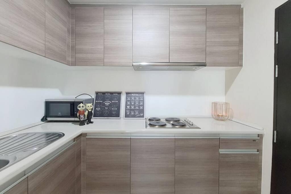The Spring Warmth Luxury:2br/mrt/pool Bangkok