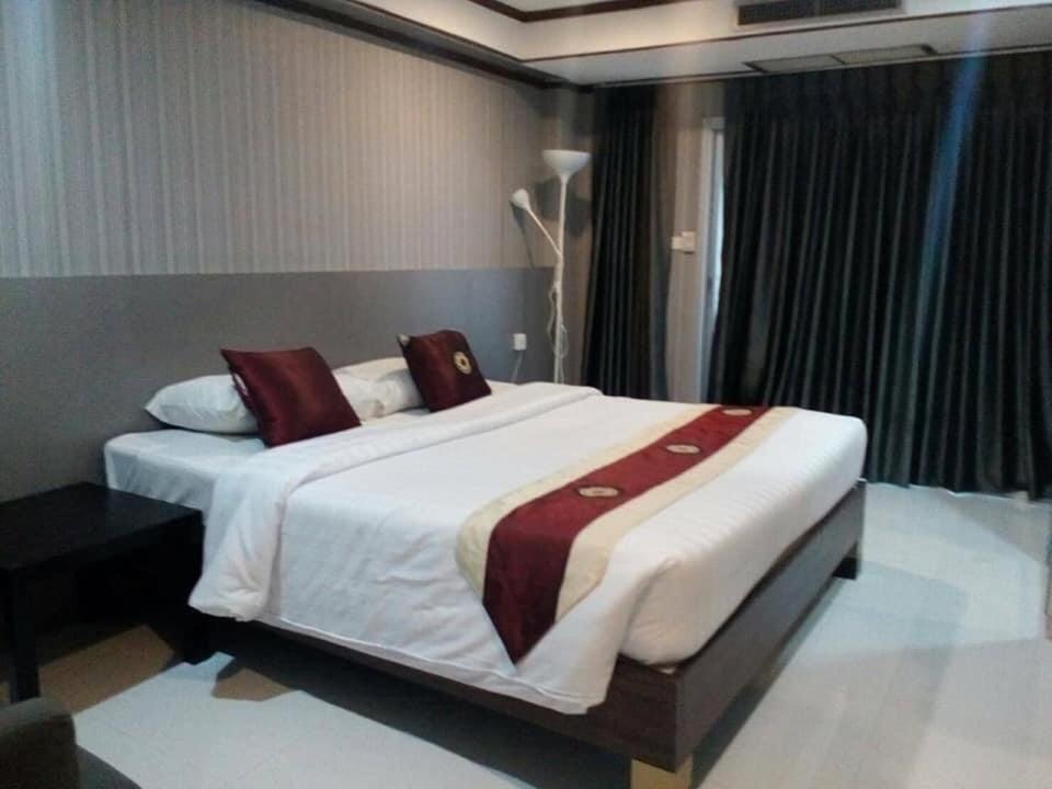 Chaleena Princess Ramkhamhaeng Hotel 4*