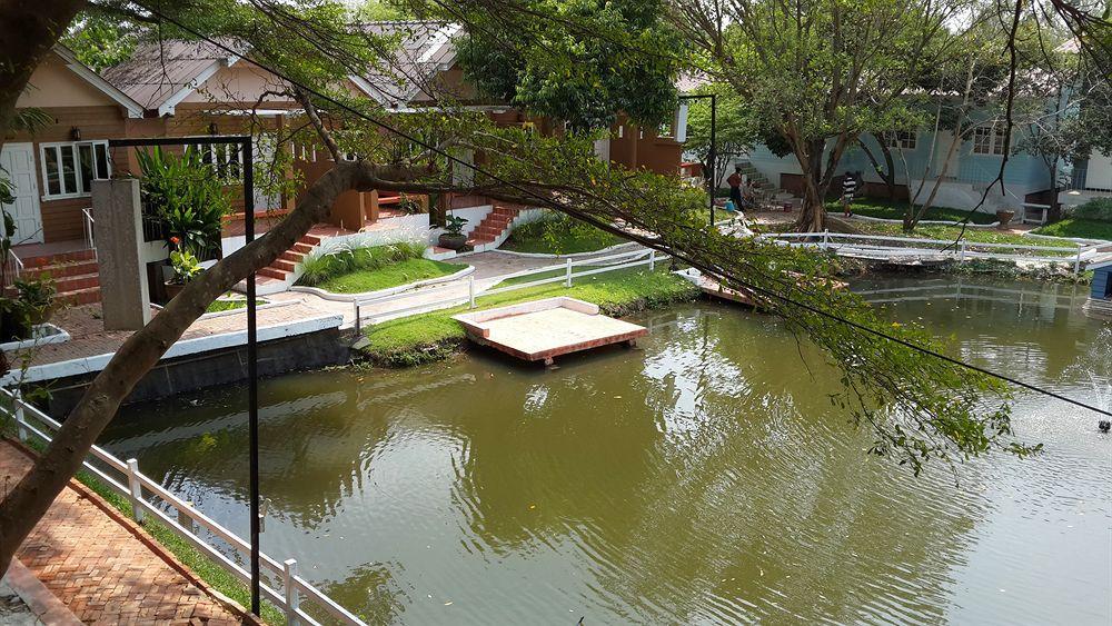 Homestay Nontnatee And Restaurant *