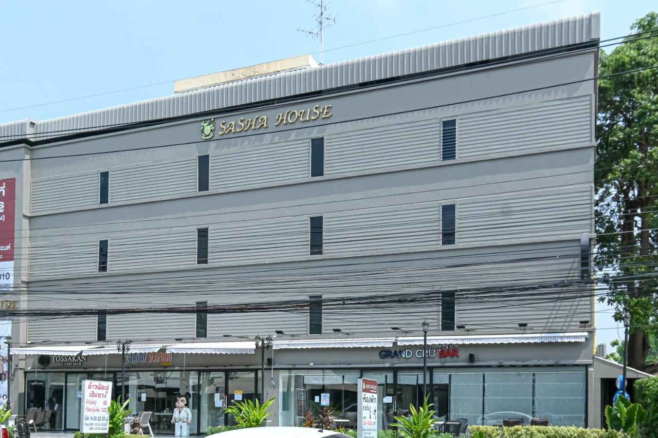 Sasha House Kaset-nawamin Hotel Bangkok
