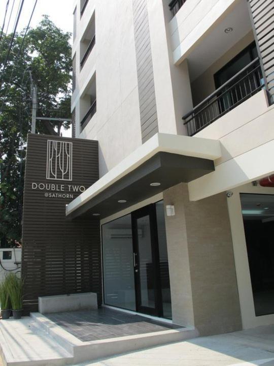 Double Two @ Sathorn Inn Bangkok