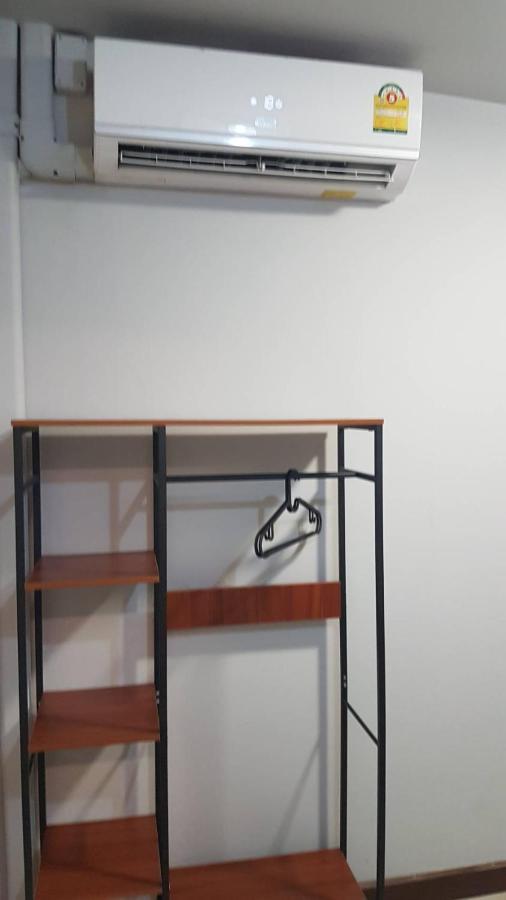 Snoozzze ใกล้รถไฟฟ้า ย่านบางรัก (adults Only) Hostal Bangkok