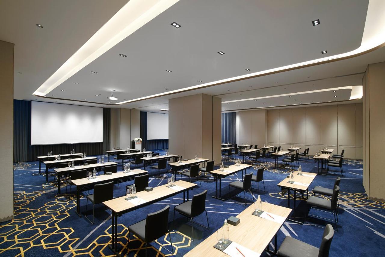 Khách sạn Amari 5*