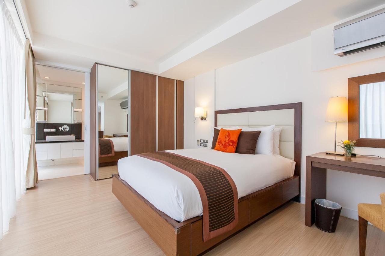 Oakwood Residencia Sukhumvit 24 Hotel