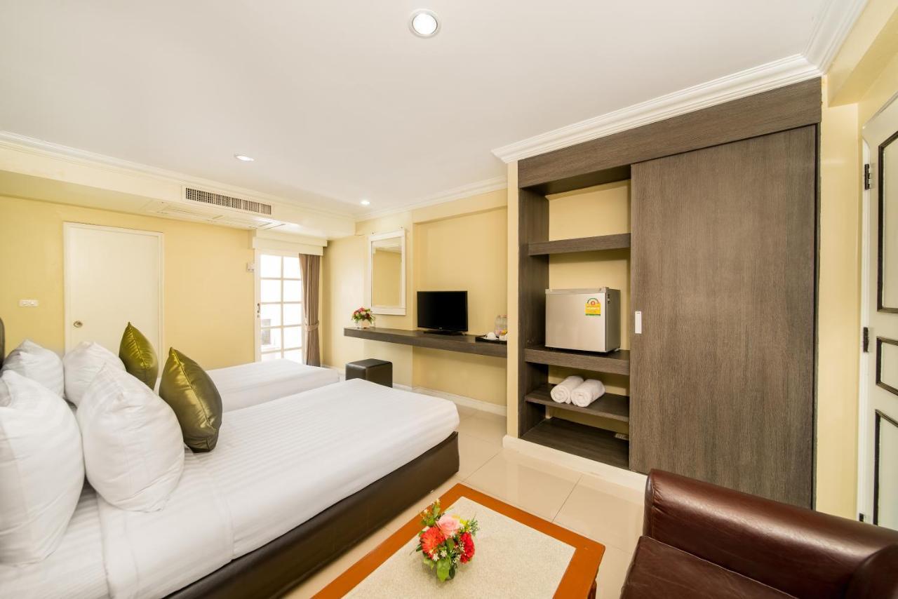 Hotel Niran Grand 4*
