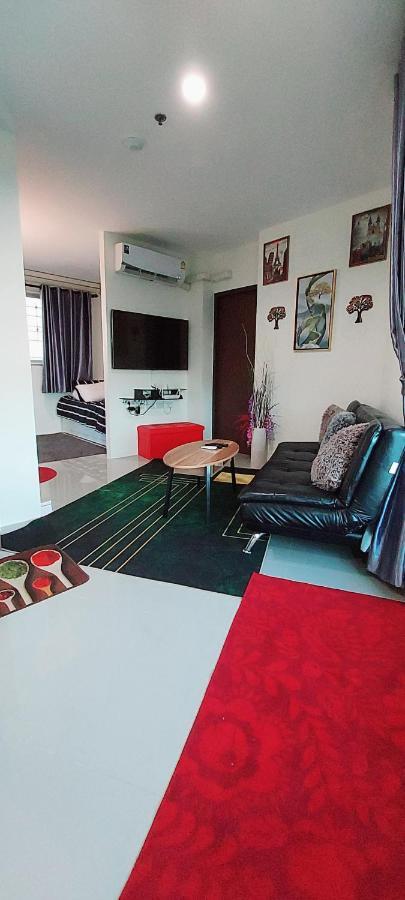 Asakan Place Srinakarin Bangkok